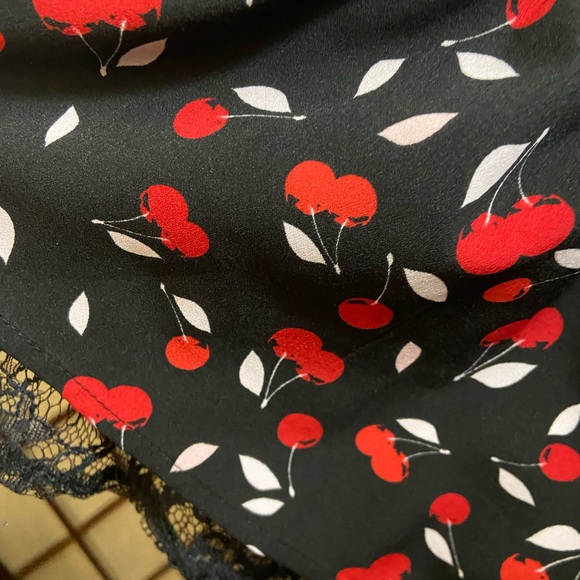 Lane Bryant black with cherry motif lace bell sleeve blouse with two lace panels - Picture 3 of 6